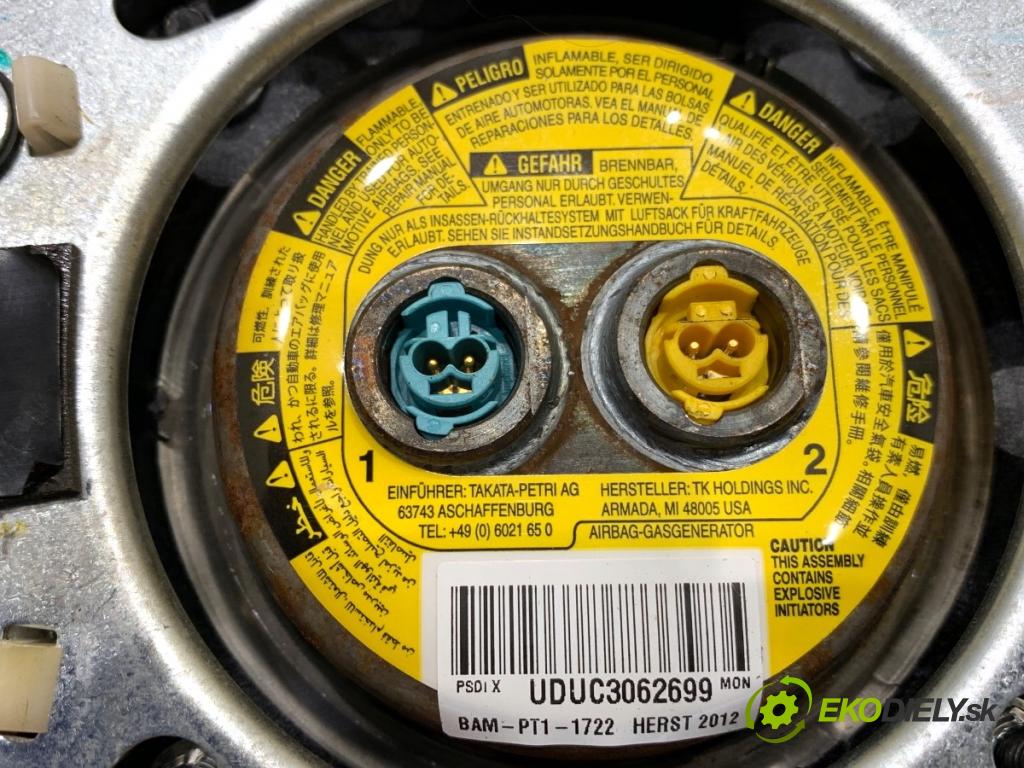 JEEP GRAND CHEROKEE WK SUV 2012 177 kW 3.0 CRD V6 4x4 2987 AirBag volantu  (Airbag)