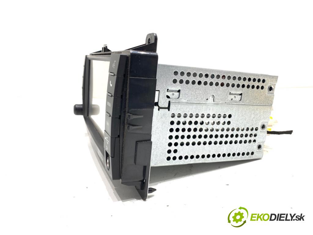 JEEP GRAND CHEROKEE WK SUV 2012 177 kW 3.0 CRD V6 4x4 2987 RADIO  (Audio zariadenie)