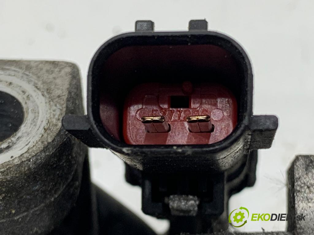 JEEP GRAND CHEROKEE WK SUV 2012 177 kW 3.0 CRD V6 4x4 2987 Kompresor klimatizácie P68021835AE (Kompresor klimatizácie)