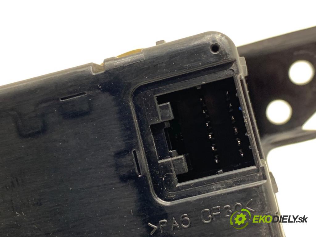 JEEP GRAND CHEROKEE WK SUV 2012 177 kW 3.0 CRD V6 4x4 2987 spinačka P05026647AJ (Spínacia skrinka)