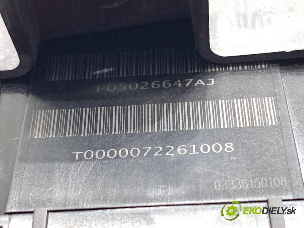 JEEP GRAND CHEROKEE WK SUV 2012 177 kW 3.0 CRD V6 4x4 2987 spinačka P05026647AJ (Spínacia skrinka)