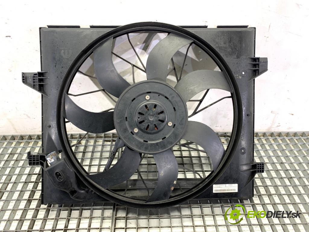 JEEP GRAND CHEROKEE WK SUV 2012 177 kW 3.0 CRD V6 4x4 2987 ventilátor chladiče 55038994AG (Ventilátor)