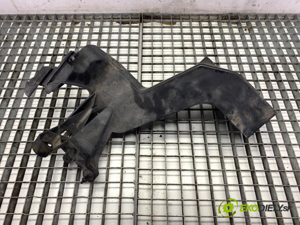 JEEP GRAND CHEROKEE WK SUV 2012 177 kW 3.0 CRD V6 4x4 2987 uchytenia svetla ľavy M149789