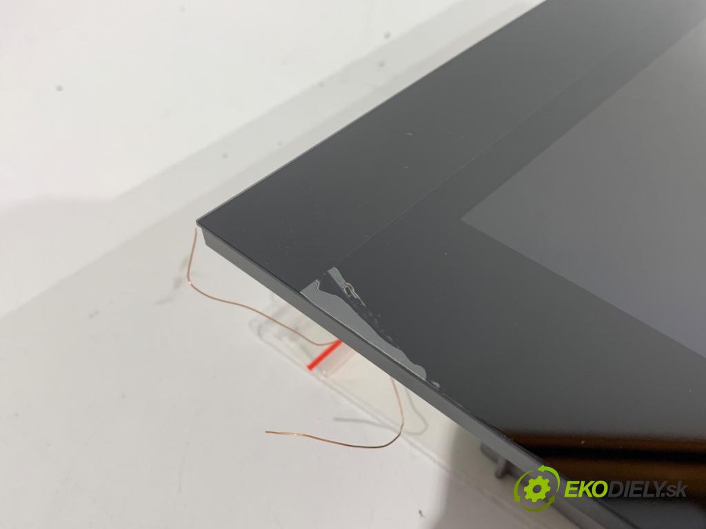 AUDI A7 C8 liftback 2023 195 kW 45 TFSI Mild Hybrid quattro 1984 Dislpej 4K0919603M (Prístrojová doska)