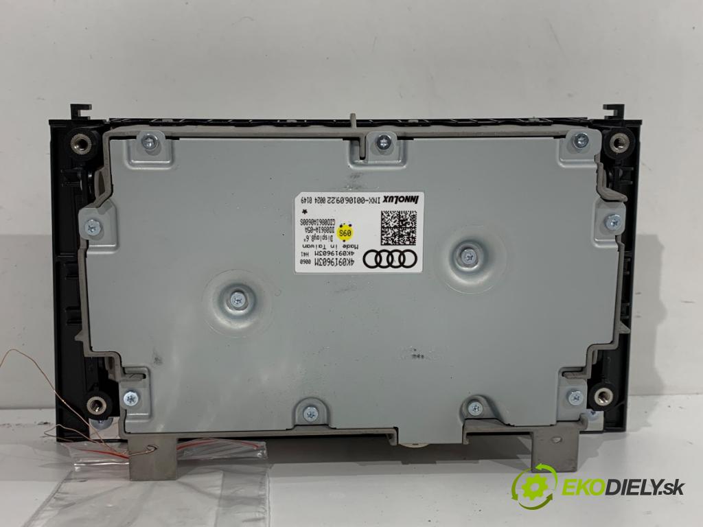 AUDI A7 C8 liftback 2023 195 kW 45 TFSI Mild Hybrid quattro 1984 Dislpej 4K0919603M (Prístrojová doska)