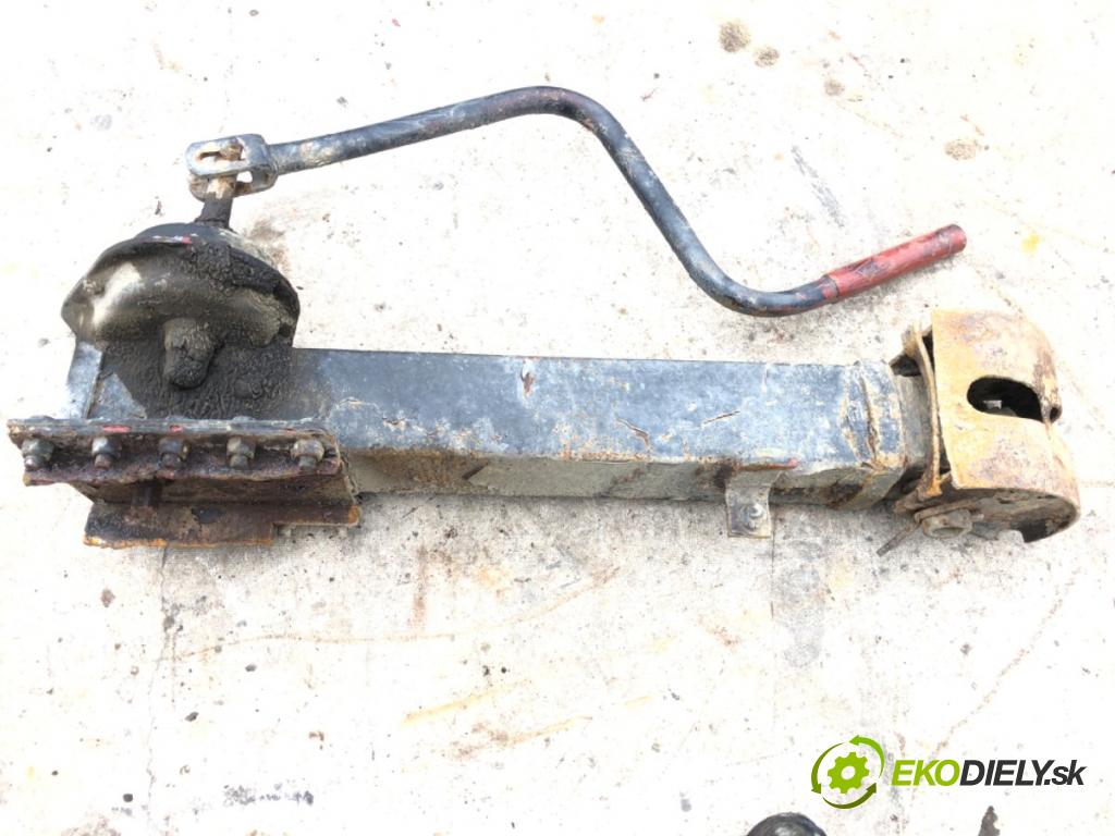 NACZEPA WEBER  1994 0 kW RDKS 32/18L 0 podpěra NÁVĚSY pravá