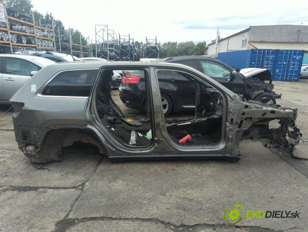 JEEP GRAND CHEROKEE WK SUV 2012 177 kW 3.0 CRD V6 4x4 2987 KAROSERIA ČTVRŤÁK blatník zadní část levý pravý práh střecha PODŁUŻNICA levý pravý