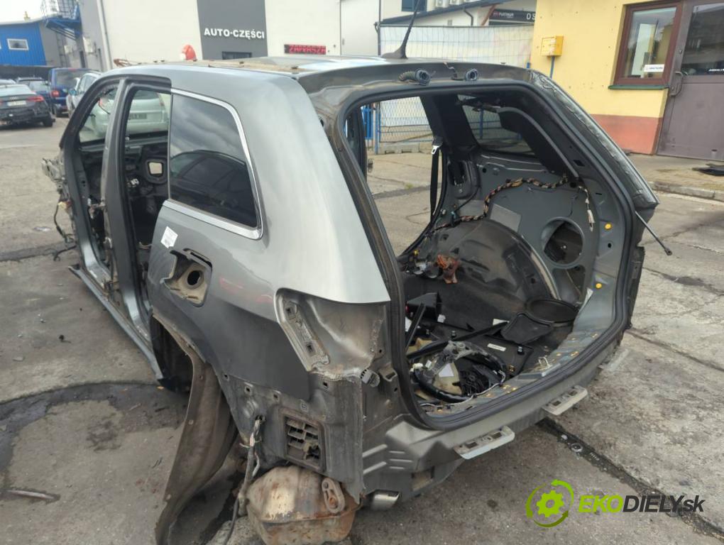 JEEP GRAND CHEROKEE WK SUV 2012 177 kW 3.0 CRD V6 4x4 2987 KAROSERIA ČTVRŤÁK blatník zadní část levý pravý práh střecha PODŁUŻNICA levý pravý