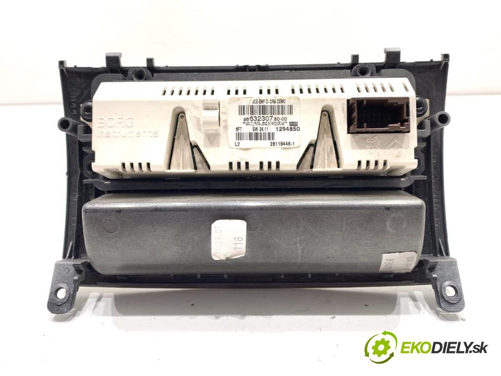 PEUGEOT 407 SW Kombi 2007 100 kW 2.0 HDi 135 1997 Dislpej 9663230780 (Prístrojová doska)