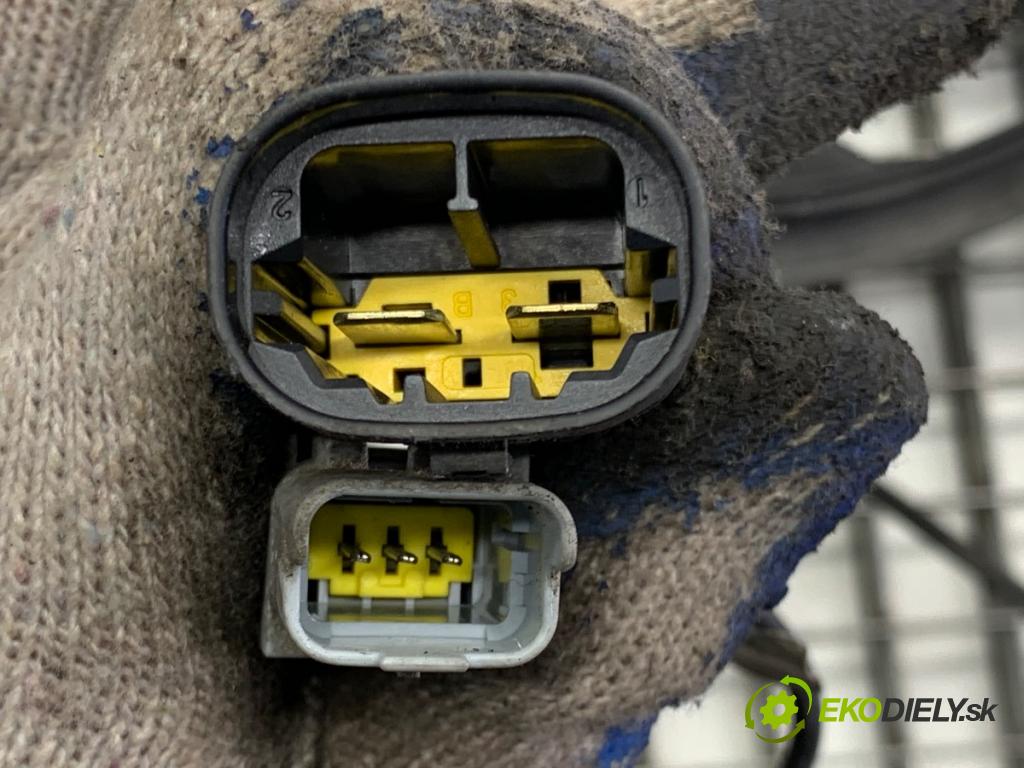 PEUGEOT 407 SW Kombi 2007 100 kW 2.0 HDi 135 1997 ventilátor chladiče  (Ventilátor)