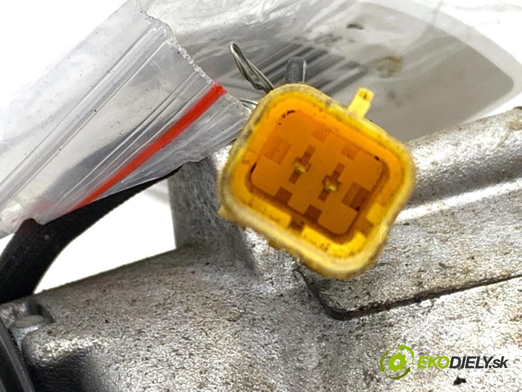 PEUGEOT 407 SW Kombi 2007 100 kW 2.0 HDi 135 1997 Kompresor klimatizácie  (Kompresor klimatizácie)