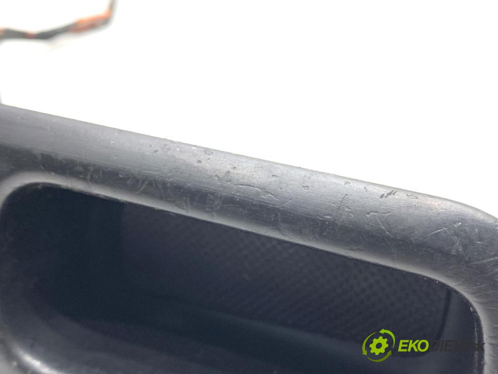 PEUGEOT 407 SW Kombi 2007 100 kW 2.0 HDi 135 1997 Prepínač okien 53269704 (Prepínacie páčky pod volantom)