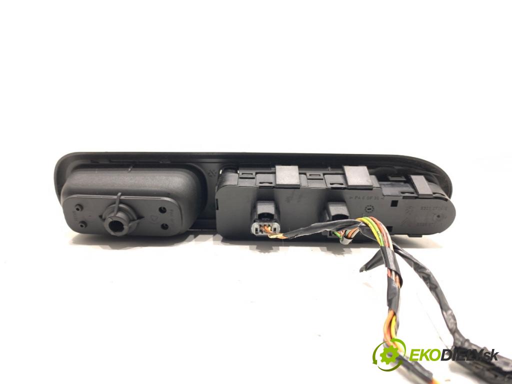 PEUGEOT 407 SW Kombi 2007 100 kW 2.0 HDi 135 1997 Prepínač okien 53269704 (Prepínacie páčky pod volantom)