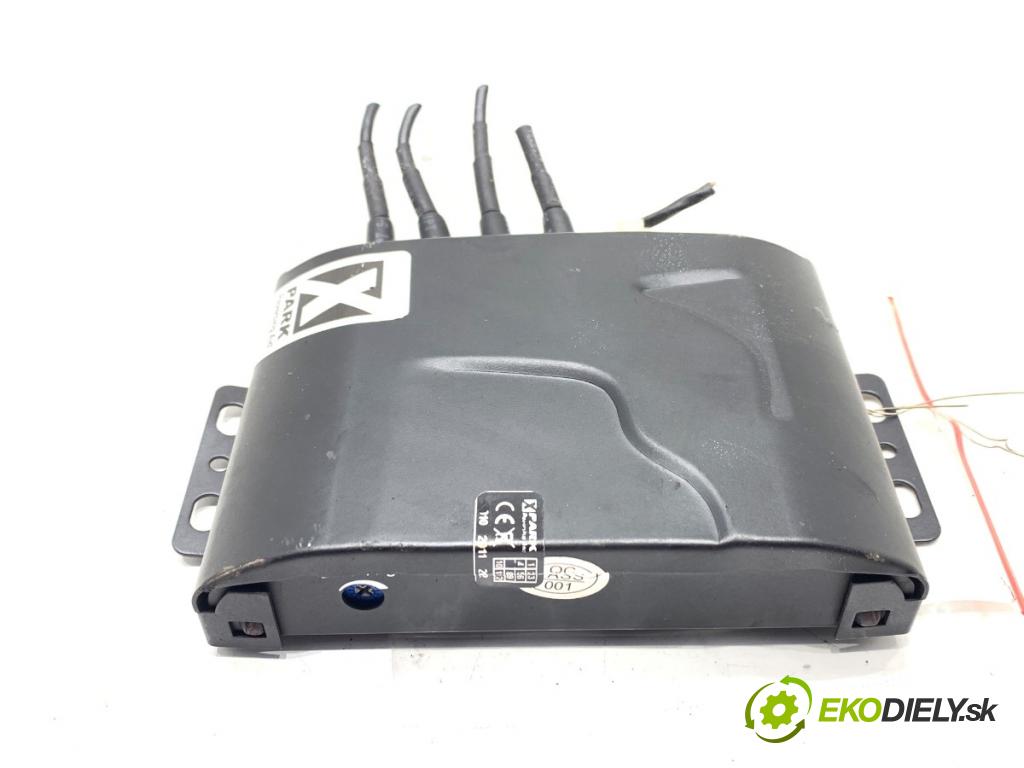 PEUGEOT 407 SW Kombi 2007 100 kW 2.0 HDi 135 1997 Modul PDC  (Riadiaca jednotka ostatné)