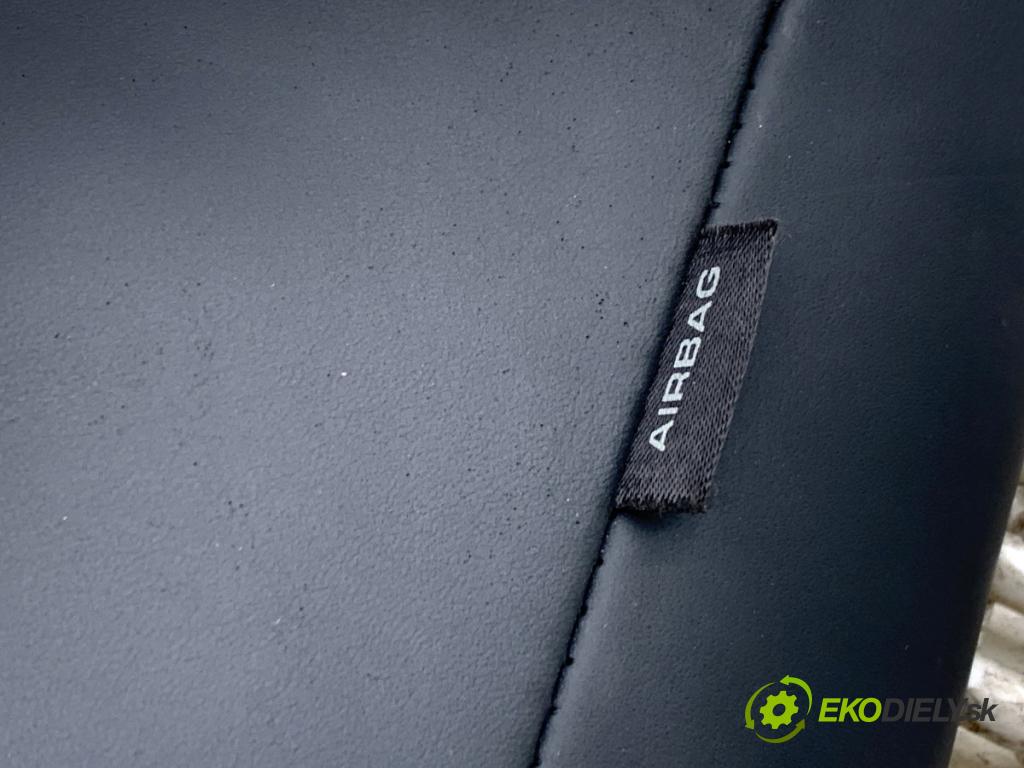 AUDI A7 C8 liftback 2023 195 kW 45 TFSI Mild Hybrid quattro 1984 AirBag ča POKOJE: pravý 4K0885704AN