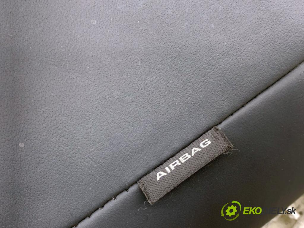 AUDI A7 C8 liftback 2023 195 kW 45 TFSI Mild Hybrid quattro 1984 AirBag ča POKOJE: levý 4K0885703AN