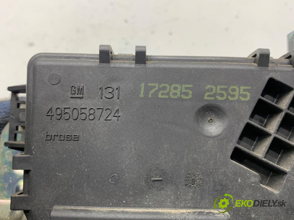 OPEL ASTRA H Kombi 2005 59 kW 1.7 CDTI (L35) 1686 zámok dveří zadní část 13117285