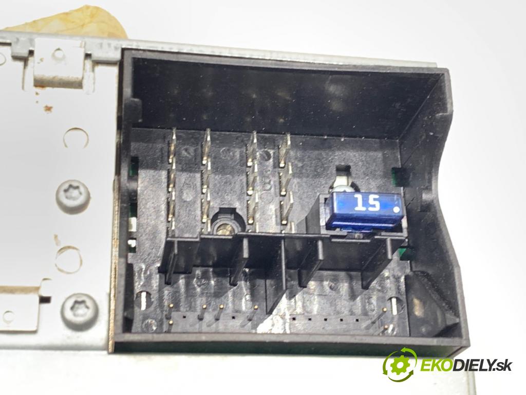 OPEL ASTRA H Kombi 2005 59 kW 1.7 CDTI (L35) 1686 RADIO 13190855 (Audio zariadenie)