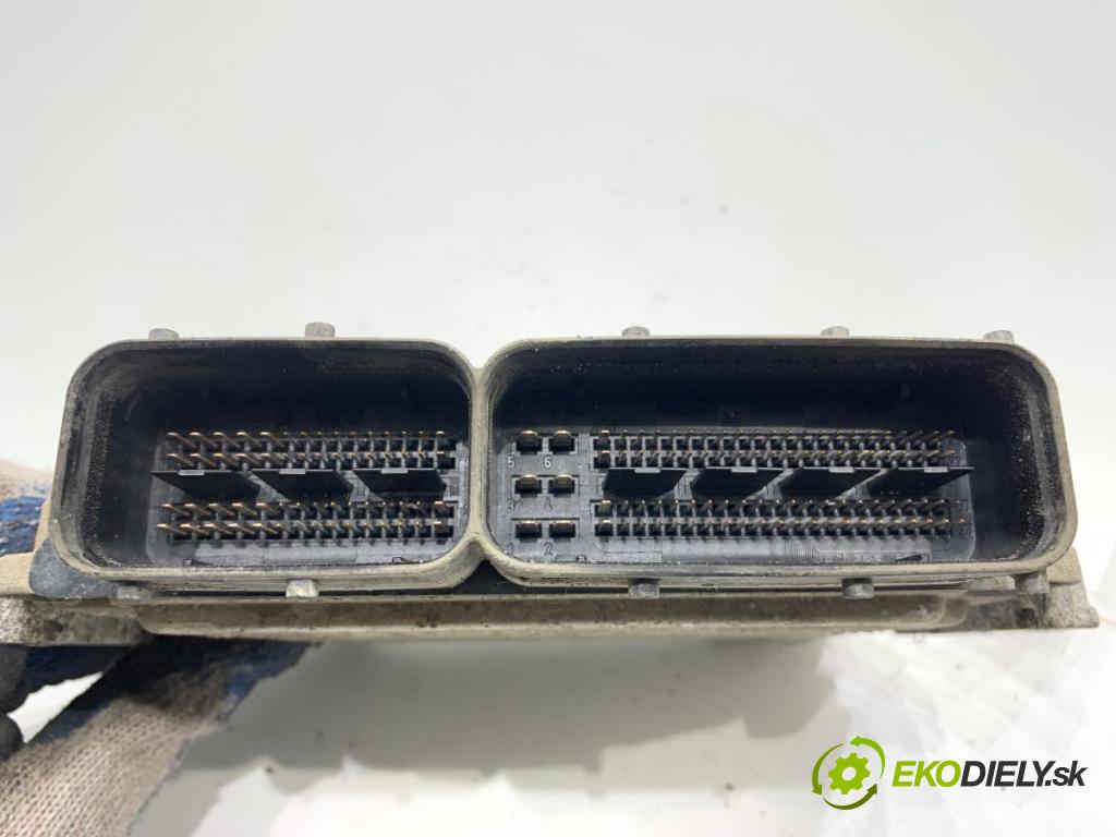 OPEL ASTRA H Kombi 2005 59 kW 1.7 CDTI (L35) 1686 riadiaca jednotka Motor 55556829 (Riadiaca jednotka)