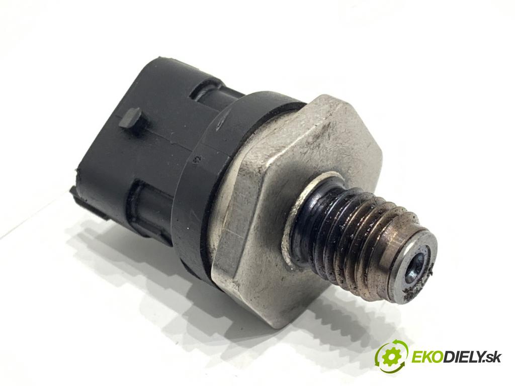 OPEL ASTRA H Kombi 2005 59 kW 1.7 CDTI (L35) 1686 Snímač tlaku paliva 0281002767 (Snímač)