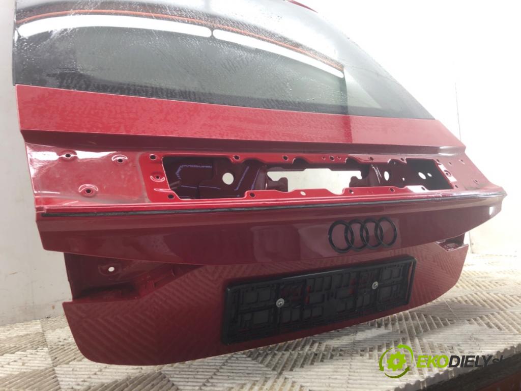 AUDI A7 C8 liftback 2023 195 kW 45 TFSI Mild Hybrid quattro 1984 kapota zadní část Y3U