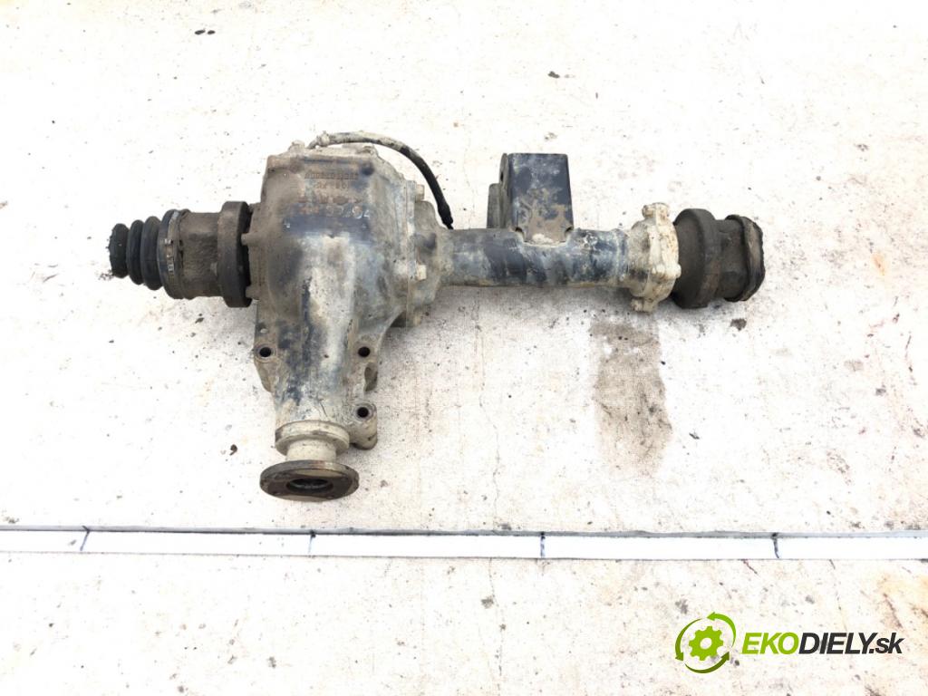 NISSAN TERRANO II samochód terenowy zamknięty 1994 91 kW 2.4 i 12V 4WD 2389 Most diferenciál přední část 38511G23007