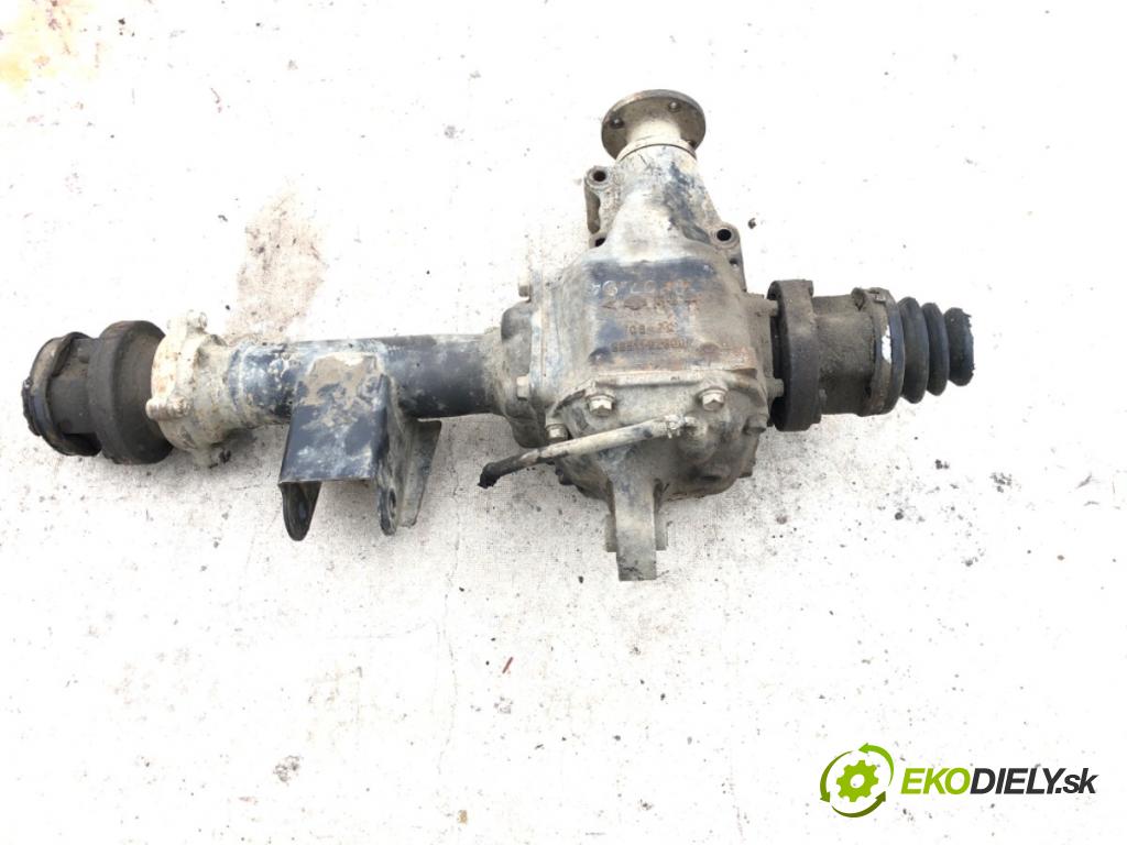 NISSAN TERRANO II samochód terenowy zamknięty 1994 91 kW 2.4 i 12V 4WD 2389 Most diferenciál přední část 38511G23007