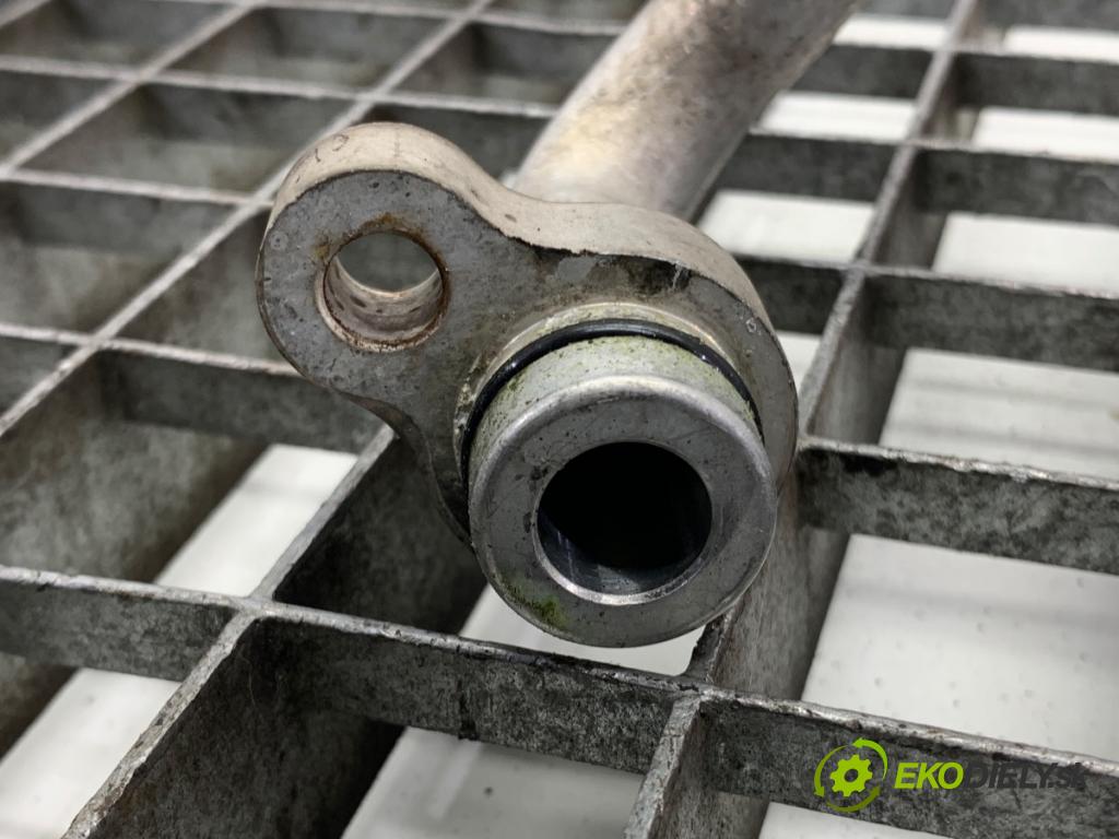 NISSAN MICRA K13 liftback 2015 59 kW 1.2 1198 rúrka klimatizácie  (Rúrka klimatizácie)