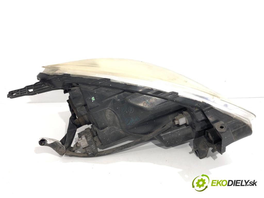 NISSAN MICRA K13 liftback 2015 59 kW 1.2 1198 světlomet levý přední část