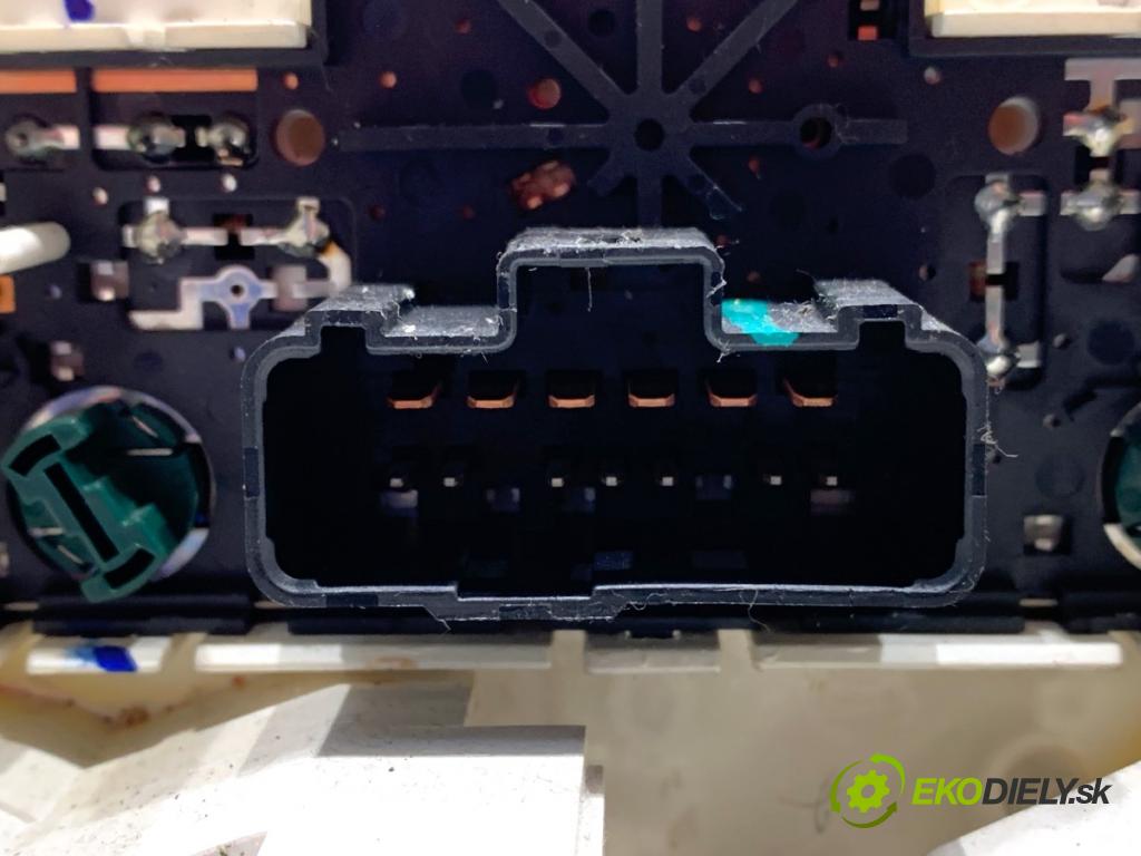 NISSAN MICRA K13 liftback 2015 59 kW 1.2 1198 Panel ovládania kúrenia 275103HN1B (Prepínacie páčky pod volantom)