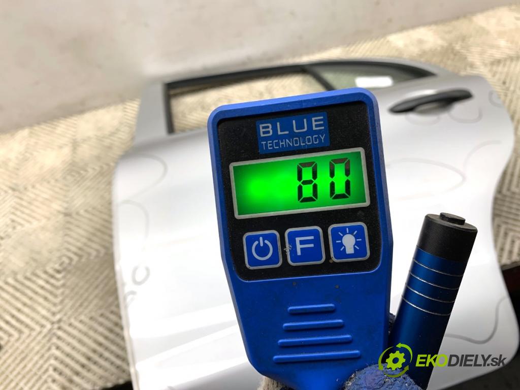 NISSAN MICRA K13 liftback 2015 59 kW 1.2 1198 dveře levý zadní část K23