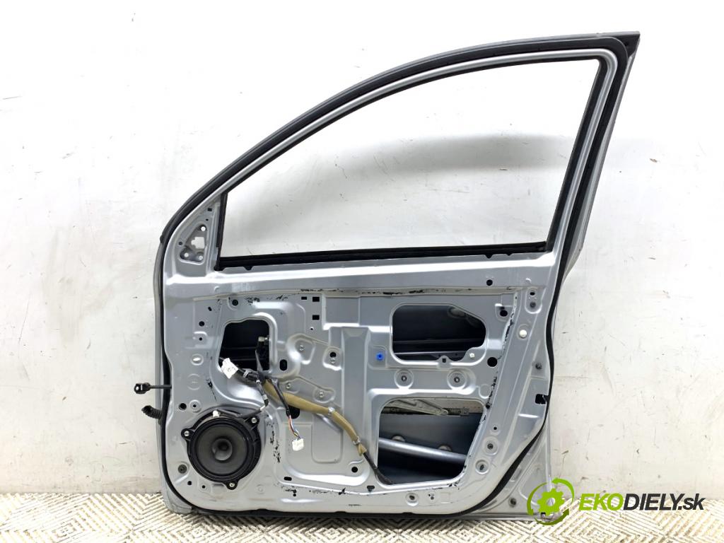 NISSAN MICRA K13 liftback 2015 59 kW 1.2 1198 dveře pravý přední část