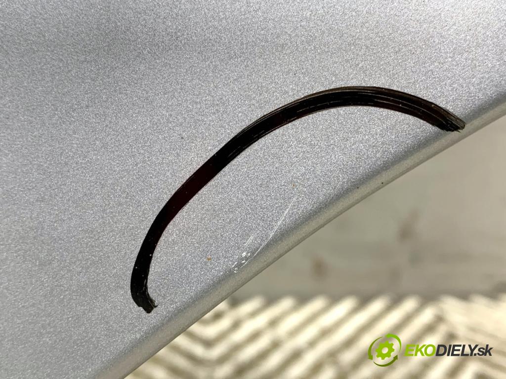 NISSAN MICRA K13 liftback 2015 59 kW 1.2 1198 Blatník ľavy predný K23