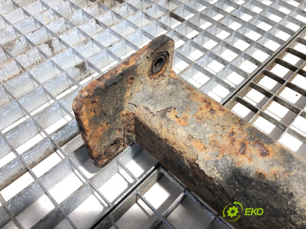 SUBARU FORESTER I SUV 1999 92 kW 2.0 AWD (SF5) 1994 Hák tažné zařízení  (Tažné zařízení)