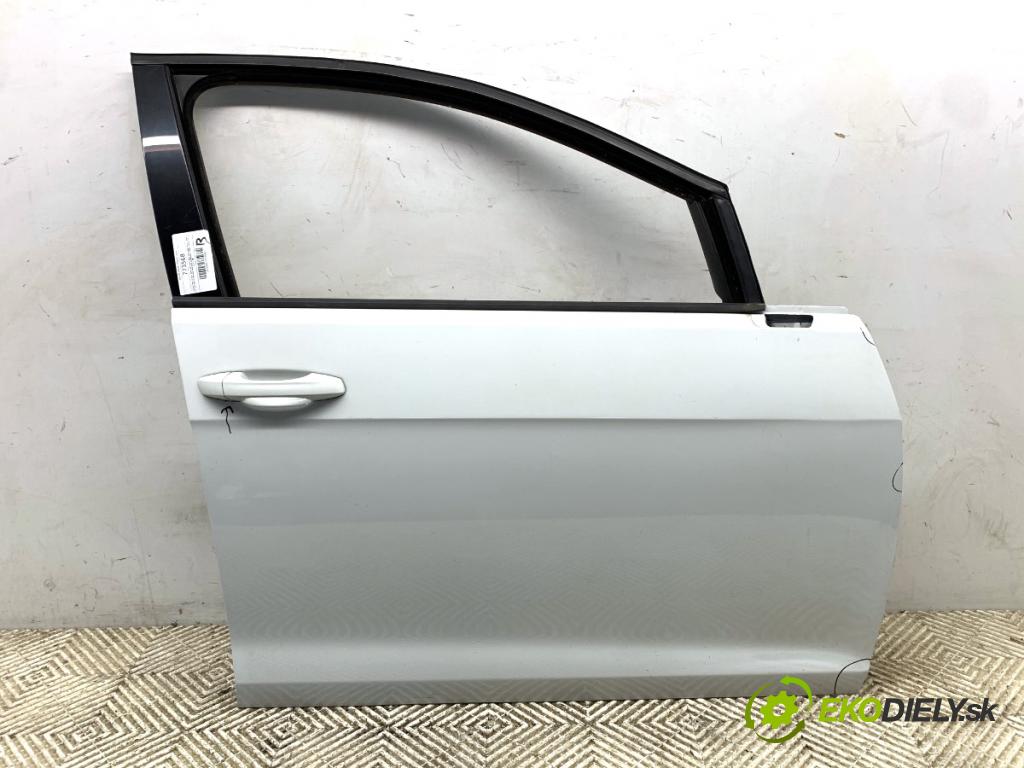 VW GOLF VII liftback 2012 77 kW 1.6 TDI 1598 dveře pravý přední část LC9A