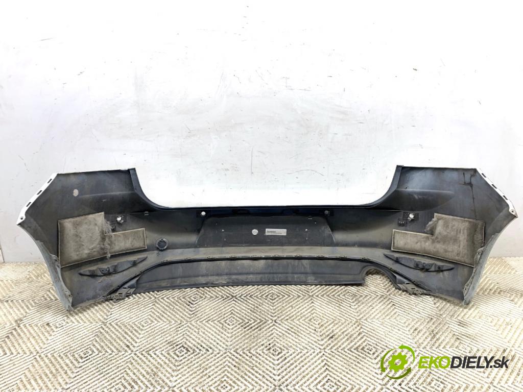 VW GOLF VII liftback 2012 77 kW 1.6 TDI 1598 nárazník zadní část LC9A (Klika dveří ostatní)