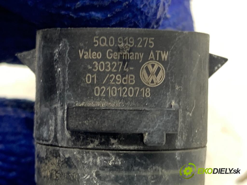 VW GOLF VII liftback 2012 77 kW 1.6 TDI 1598 snímač PDC 5Q0919275