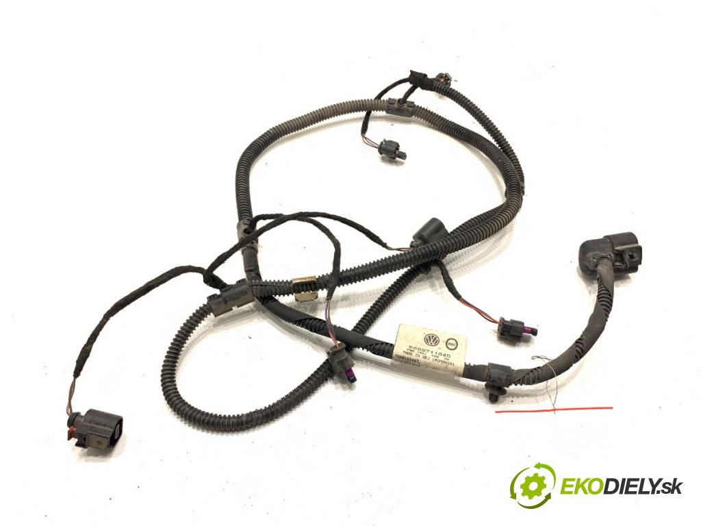VW GOLF VII liftback 2012 77 kW 1.6 TDI 1598 káblovačka PDC zadní část 5G0971104D