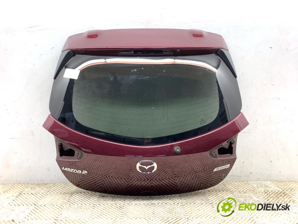 MAZDA 2 DL liftback 2019 66 kW 1.5 SKYACTIV-G 1496 kapota zadní část 