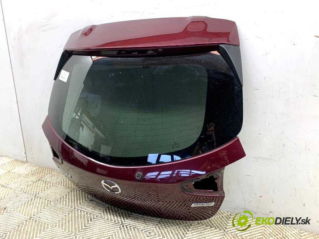 MAZDA 2 DL liftback 2019 66 kW 1.5 SKYACTIV-G 1496 kapota zadní část