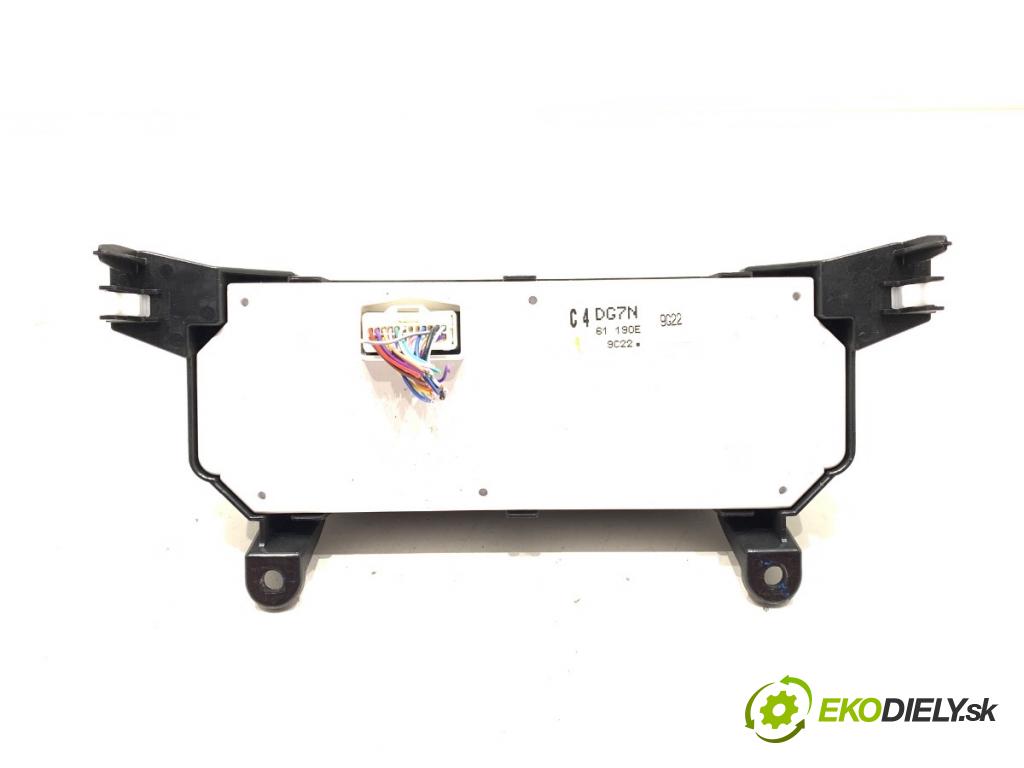 MAZDA 2 DL liftback 2019 66 kW 1.5 SKYACTIV-G 1496 Panel ovládania kúrenia DG7N (Prepínacie páčky pod volantom)