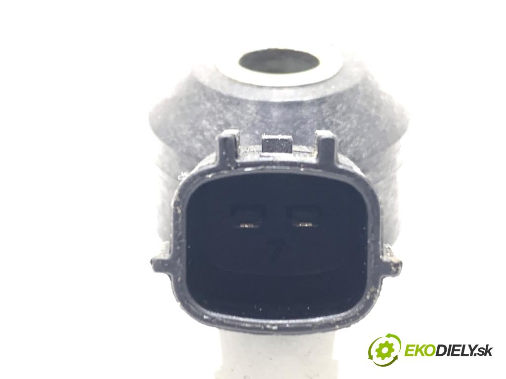 MAZDA 2 DL liftback 2019 66 kW 1.5 SKYACTIV-G 1496 Snímač klepania P31E 18921 (Snímač)