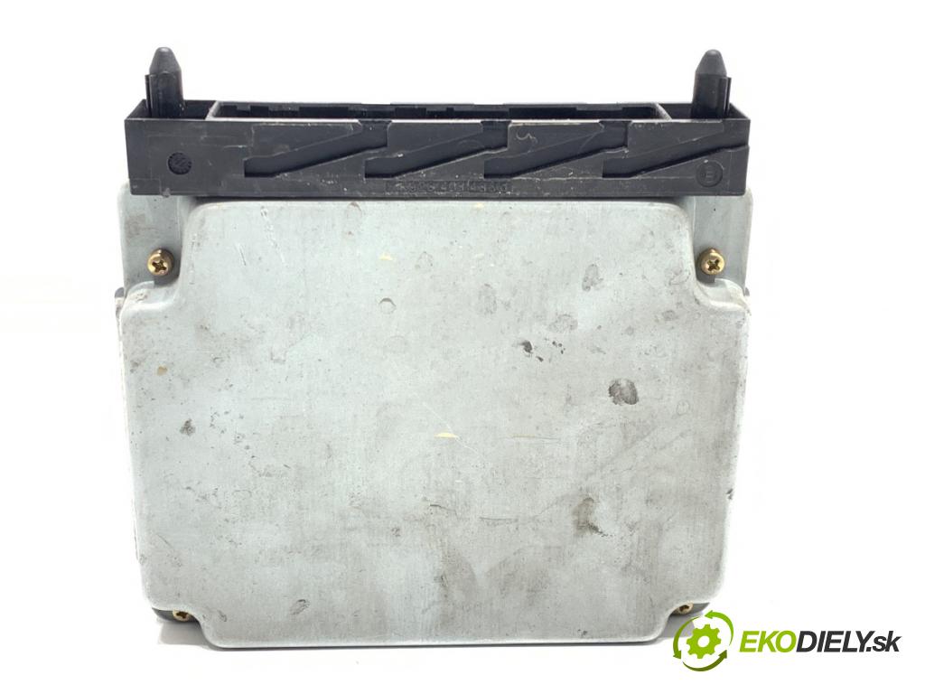 VOLVO S60 I sedan 2003 125 kW 2.4 2435 riadiaca jednotka Motor MB079700-8831 (Riadiaca jednotka)