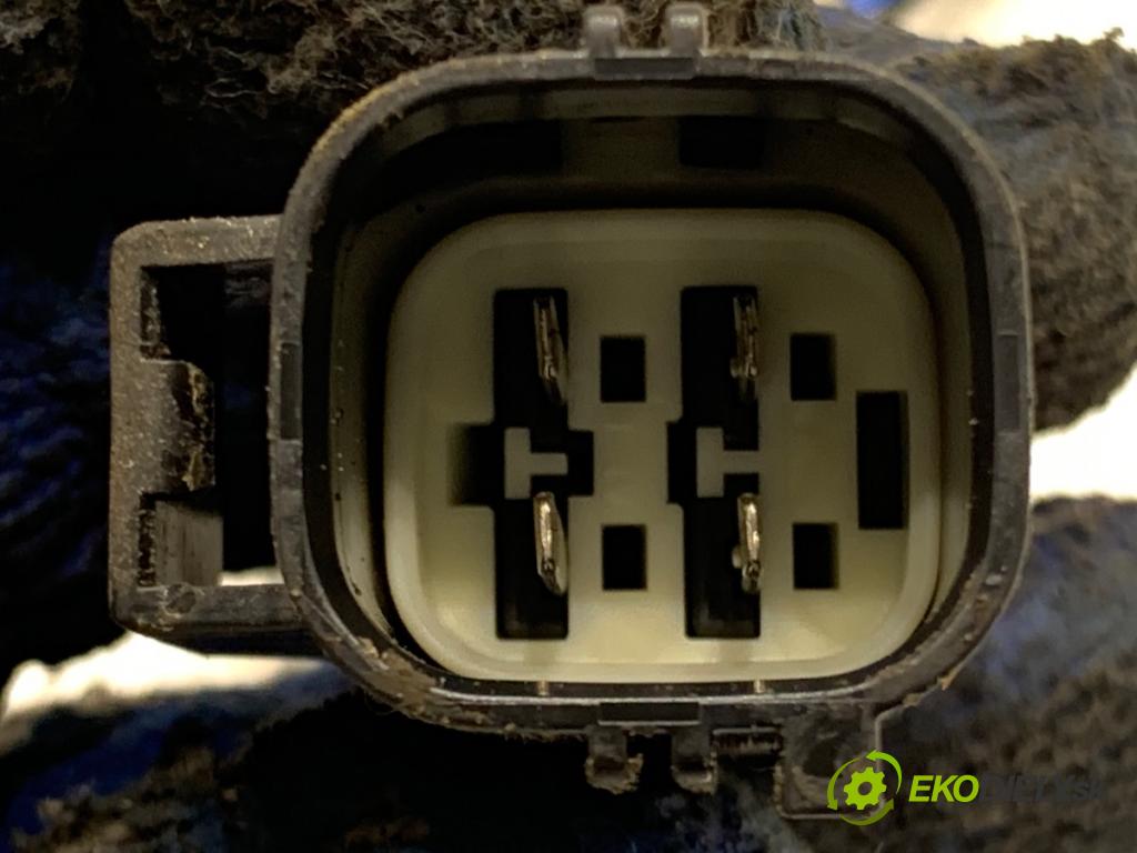 VOLVO S60 I sedan 2003 125 kW 2.4 2435 sonda lambda predný R-E604 (Lambda sonda)