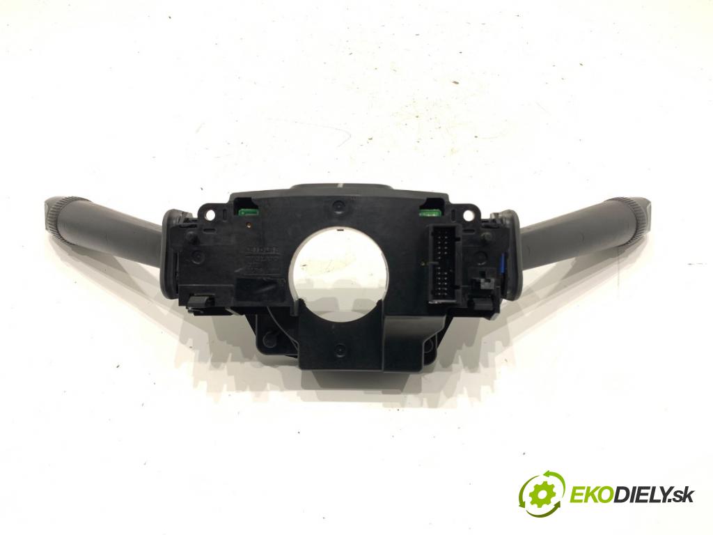 VOLVO S60 I sedan 2003 125 kW 2.4 2435 Prepínač kombinovaný 8666597 (Prepínacie páčky pod volantom)