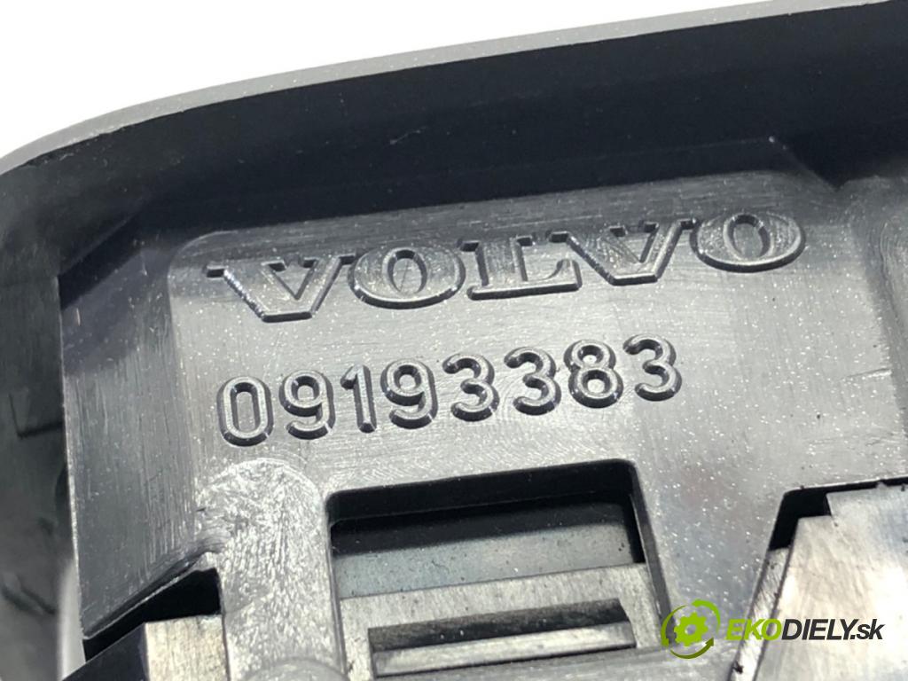 VOLVO S60 I sedan 2003 125 kW 2.4 2435 Prepínač okien 8682836 (Prepínacie páčky pod volantom)