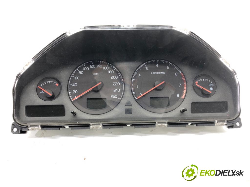 VOLVO S60 I sedan 2003 125 kW 2.4 2435 Prístrojovka 8637993 (Prístrojová doska)