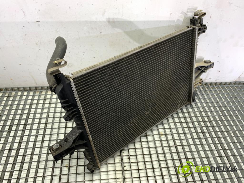 VOLVO S60 I sedan 2003 125 kW 2.4 2435 chladič vody  (Vodní chladič)