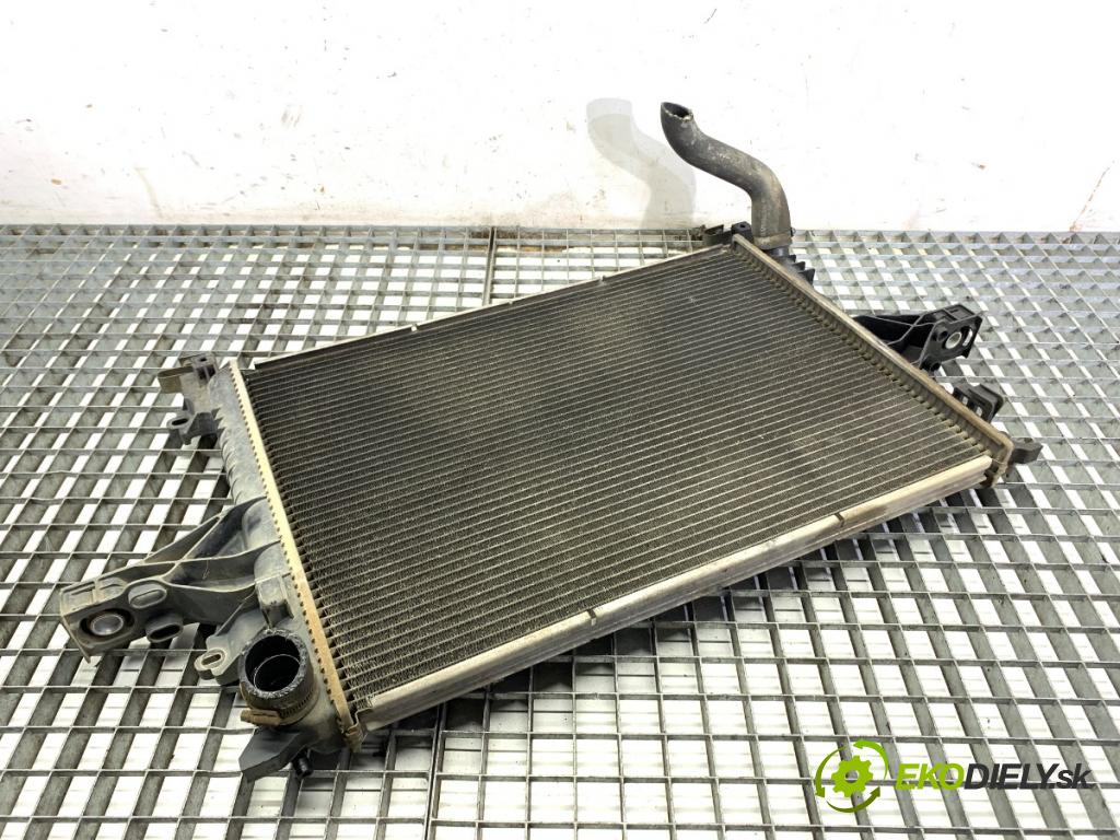 VOLVO S60 I sedan 2003 125 kW 2.4 2435 chladič vody  (Vodní chladič)