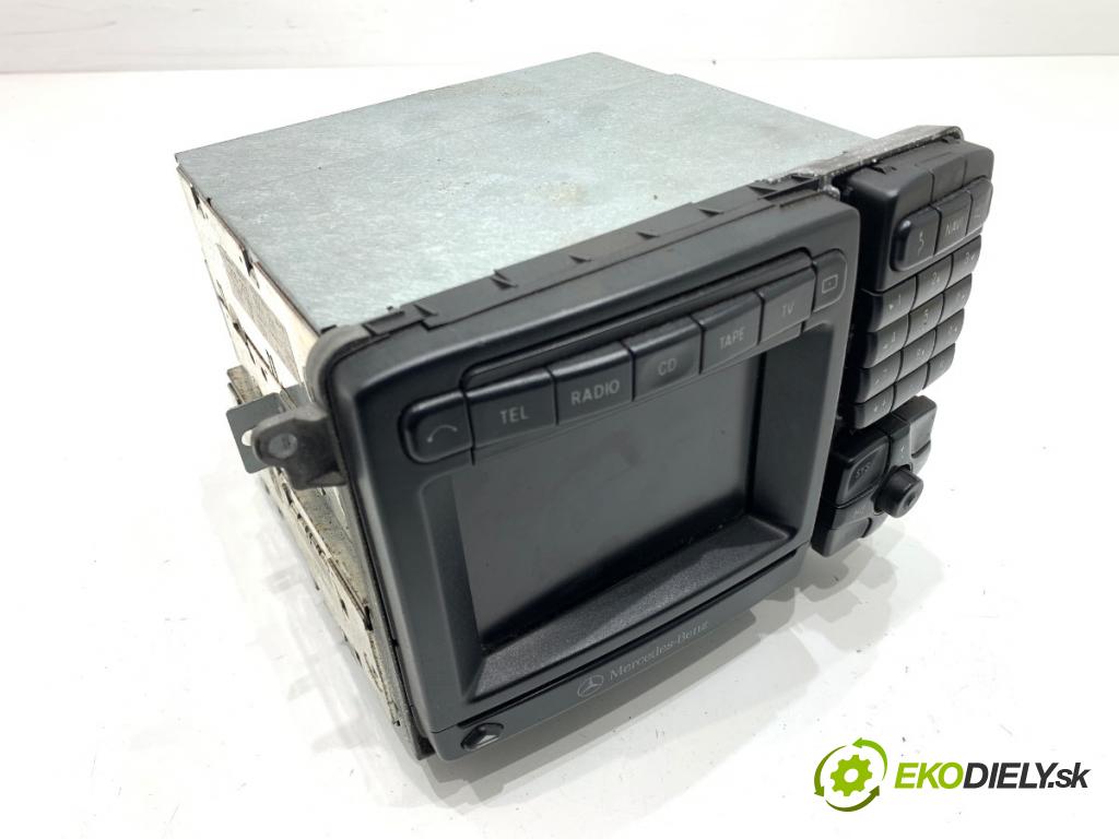 MERCEDES-BENZ W220 sedan 2001 145 kW S 320 CDI (220.026, 220.126) 3222 RADIO 2208270442 (Audio zariadenie)